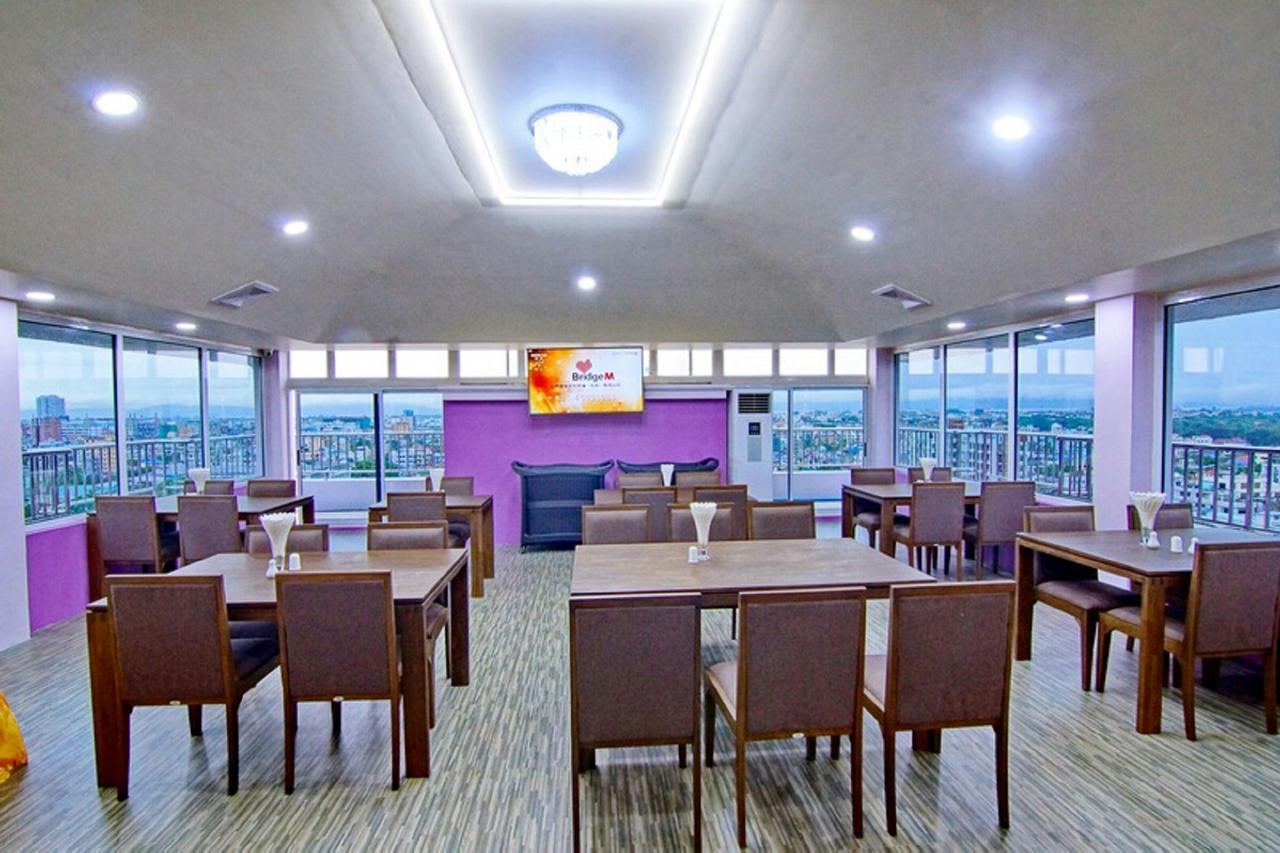 Myat Nan Yone Hotel Mandalay Exterior photo