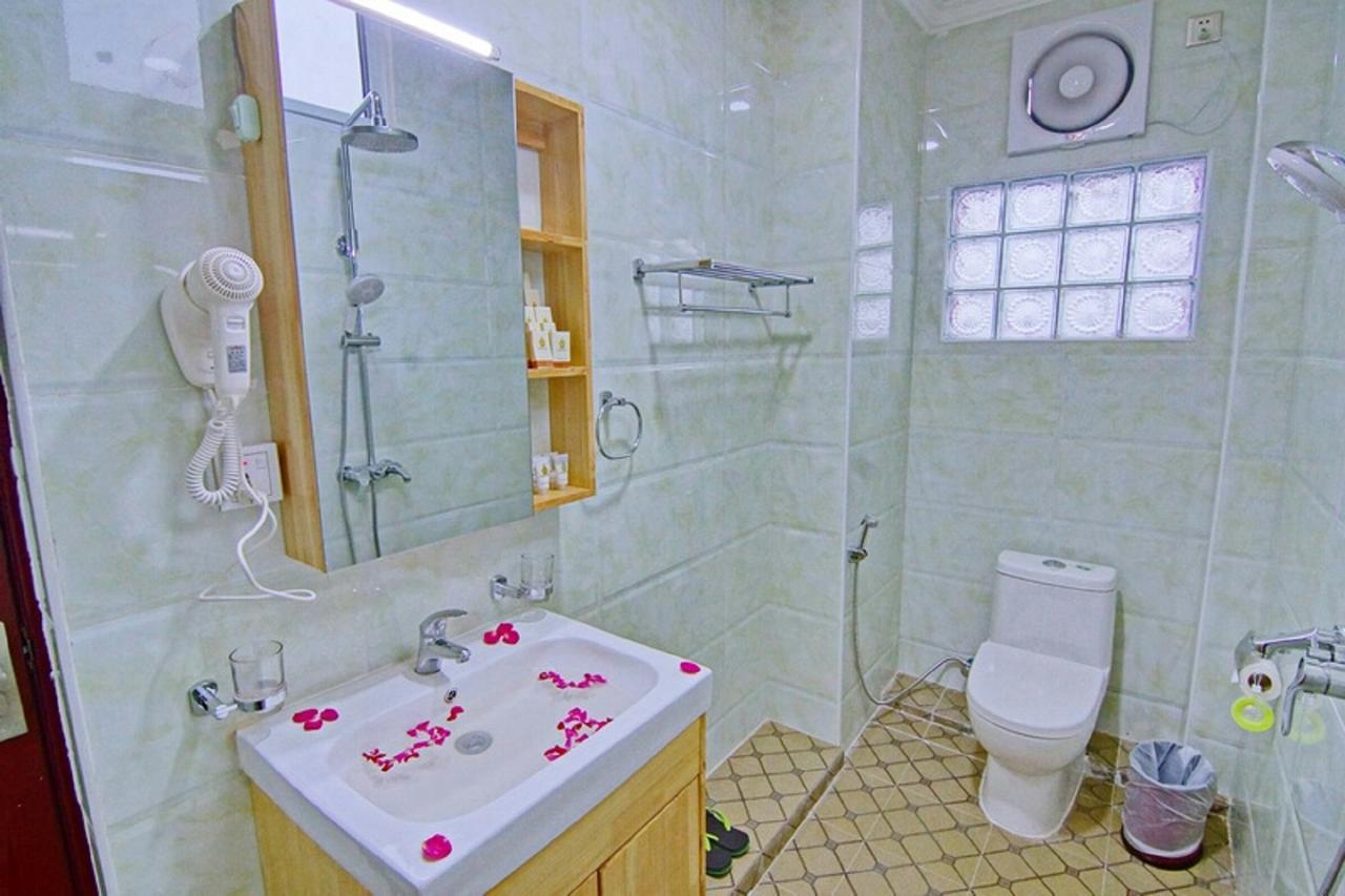 Myat Nan Yone Hotel Mandalay Exterior photo